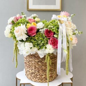Цветочная композиция «Bloom garden basket»
